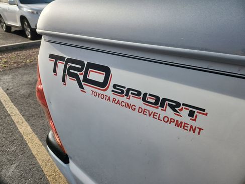 Used 2008 Toyota Tacoma 2WD Regular Cab image 11