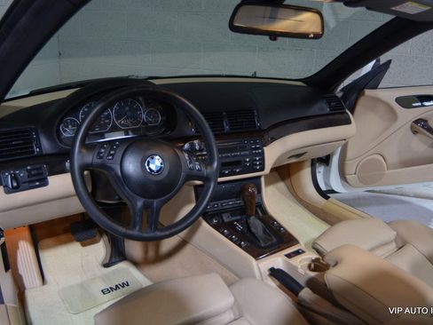 Used 2005 BMW 330Ci Convertible image 15