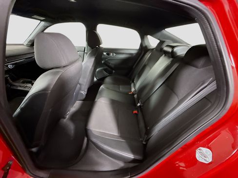 Used 2023 Honda Civic Sport image 25