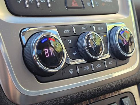 Used 2015 GMC Acadia Denali image 25