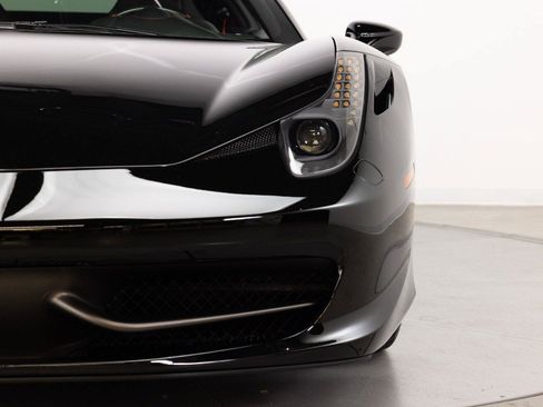 Certified 2015 Ferrari 458 Italia Coupe RWD image 21