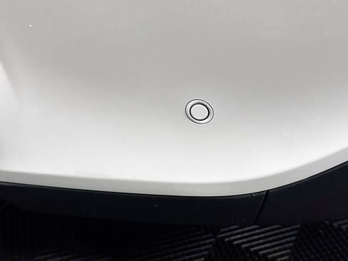 Used 2021 Mercedes-Benz GLS 580 4MATIC image 22