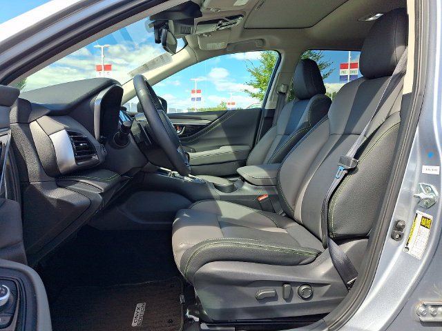 Used 2024 Subaru Outback Onyx Edition AWD/4WD image 13