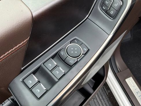 New 2025 Ford F150 King Ranch w/ FX4 Off-Road Package image 11