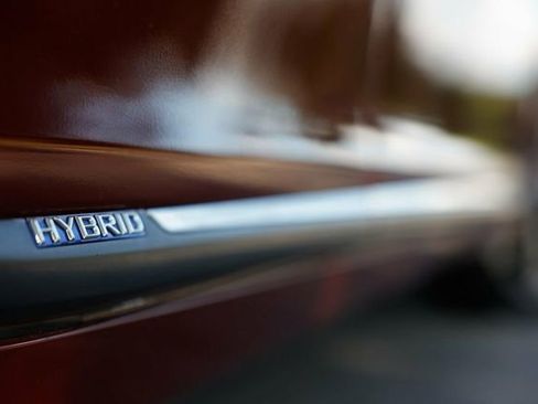 Used 2011 Lexus GS 450h w/ Preferred Accessory Package image 55