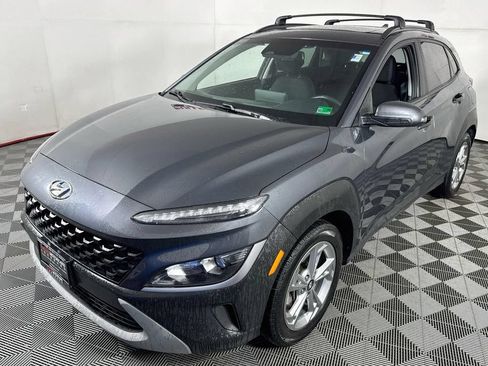 Used 2023 Hyundai Kona SEL w/ Convenience Package AWD/4WD image 3