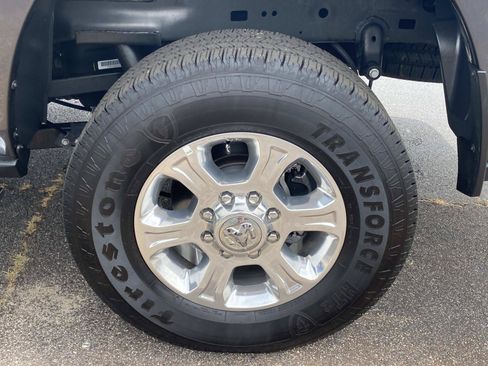 Used 2026 RAM 2500 Big Horn AWD/4WD image 16