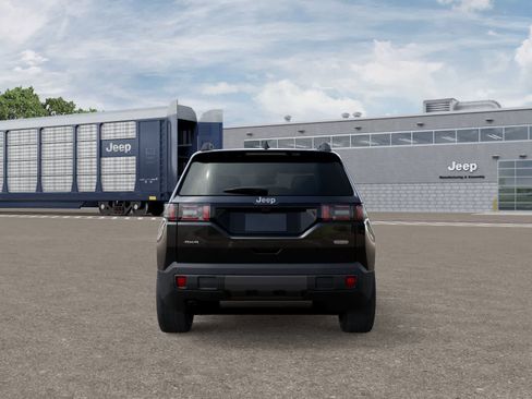 New 2026 Jeep Cherokee Overland image 7