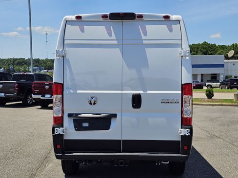 New 2025 RAM ProMaster 3500 w/ Quick Order Package 22H SLT+ FWD image 13