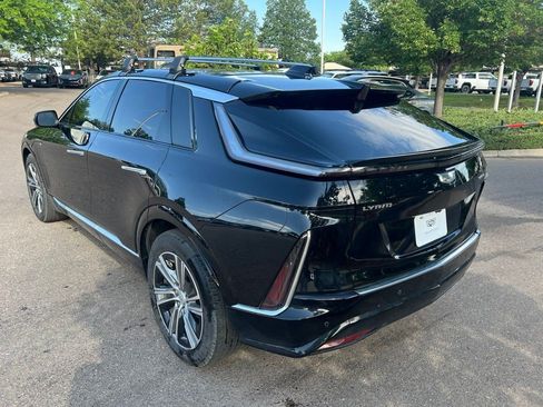 Certified 2024 Cadillac Lyriq Luxury AWD/4WD image 3