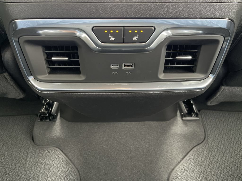 New 2026 GMC Sierra 1500 Denali w/ Denali Reserve Package AWD/4WD image 22