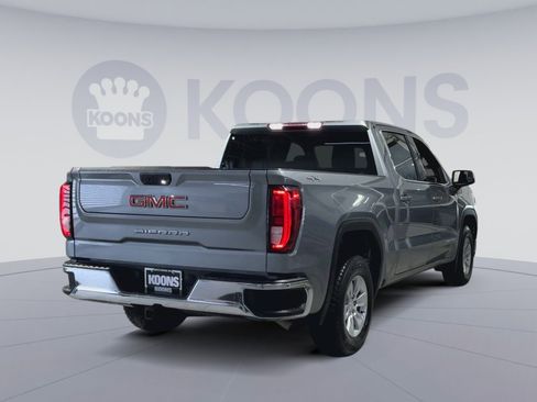 Used 2023 GMC Sierra 1500 SLE image 11