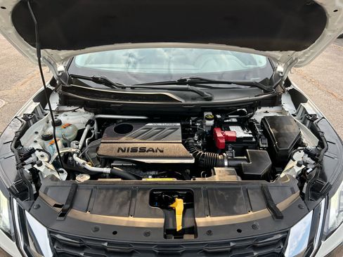 Used 2023 Nissan Rogue S FWD image 25