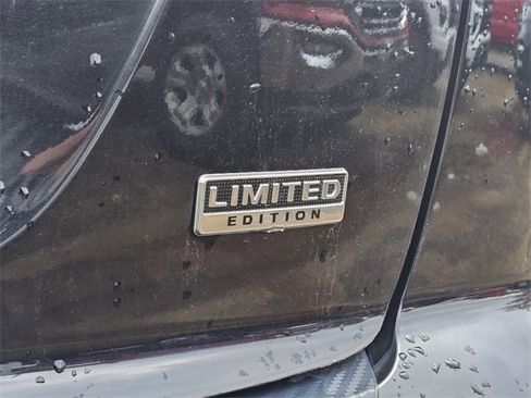 Used 2024 Mitsubishi Eclipse Cross AWD image 8