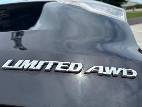 Used 2015 Toyota Highlander Limited AWD/4WD image 55