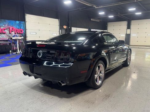Used 2007 Ford Mustang GT Premium RWD image 5