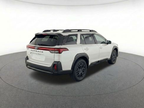 Used 2026 Subaru Outback Limited XT AWD/4WD image 3