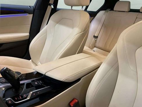 Used 2020 BMW 530i w/ Convenience Package image 64