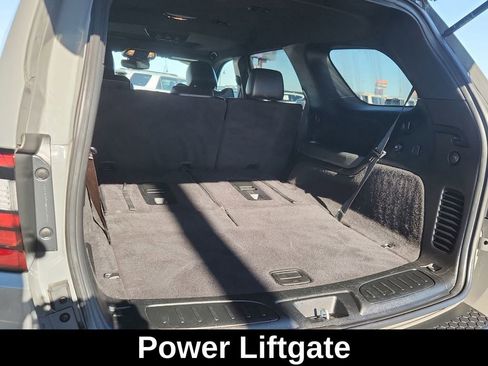 Used 2023 Dodge Durango GT image 13