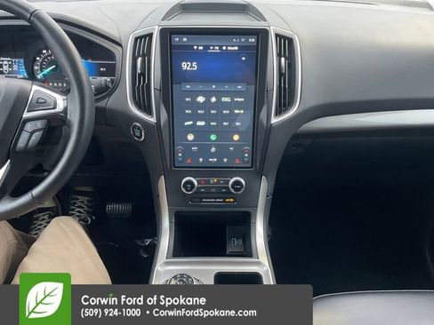 Used 2024 Ford Edge SEL image 29
