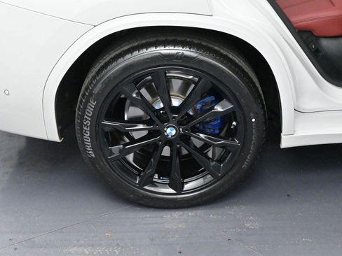 Used 2024 BMW X3 M40i w/ Premium Package image 38