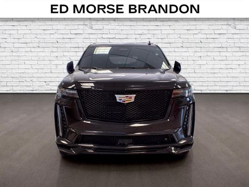 Certified 2023 Cadillac Escalade V w/ LPO, ONYX Package AWD/4WD image 7