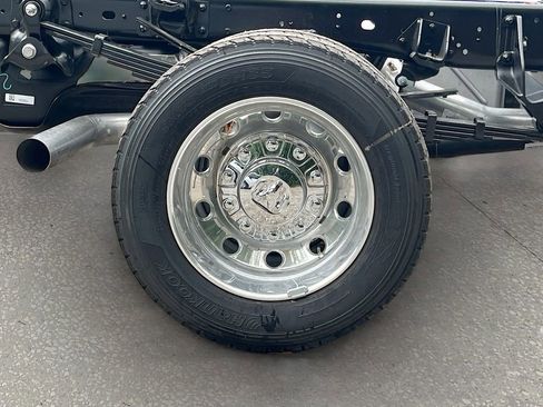 New 2026 RAM 5500 Tradesman w/ Chrome Appearance Group image 24