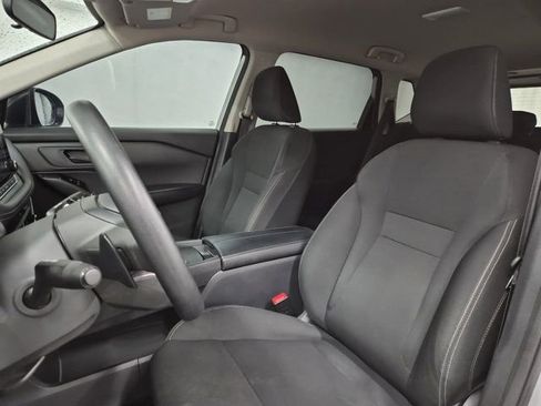 Certified 2025 Nissan Rogue S image 20