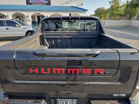 Used 2024 GMC Hummer EV 2X w/ LPO, Sport Package AWD/4WD image 4