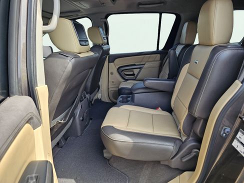 Used 2015 Nissan Armada Platinum w/ Platinum Reserve Package RWD image 34
