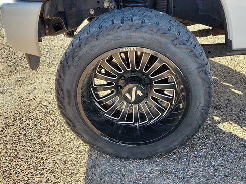 Used 2019 Ford F250 Platinum w/ Platinum Ultimate Package image 7