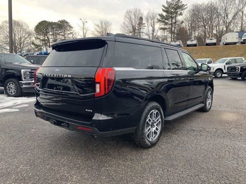 Certified 2025 Ford Expedition Max Active image 10