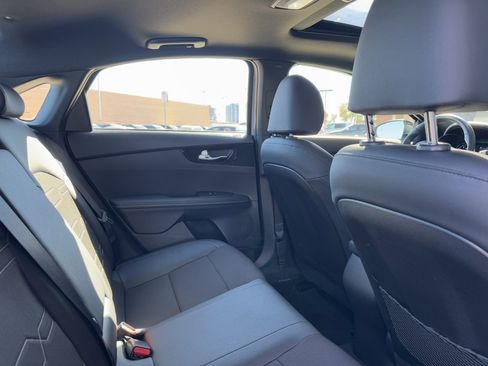 Used 2023 Kia Forte GT-Line w/ GT-Line Premium Package image 40