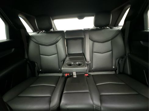 Certified 2024 Cadillac XT5 Luxury AWD/4WD image 14