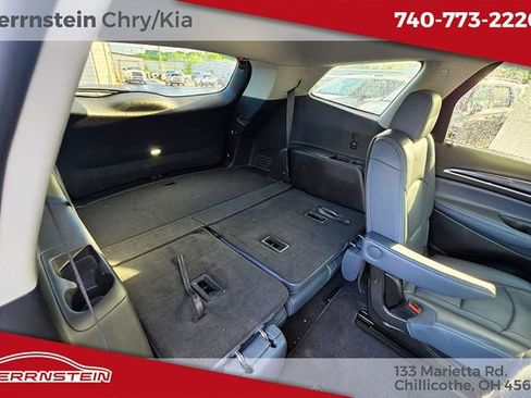 Used 2021 Buick Enclave Essence FWD image 25