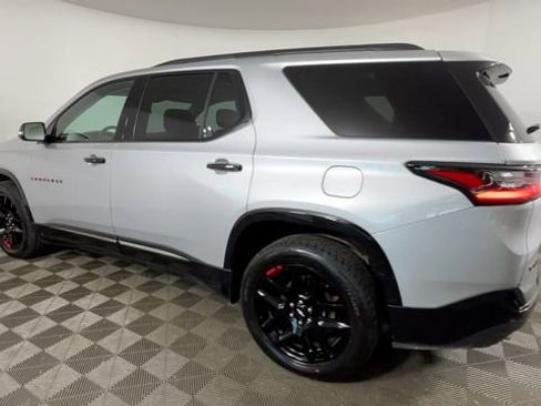 Used 2019 Chevrolet Traverse Premier w/ Redline Edition AWD/4WD image 7
