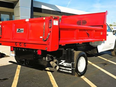 New 2025 GMC Sierra 3500 Pro w/ Convenience Package image 7