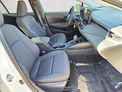Used 2023 Toyota Corolla LE image 20