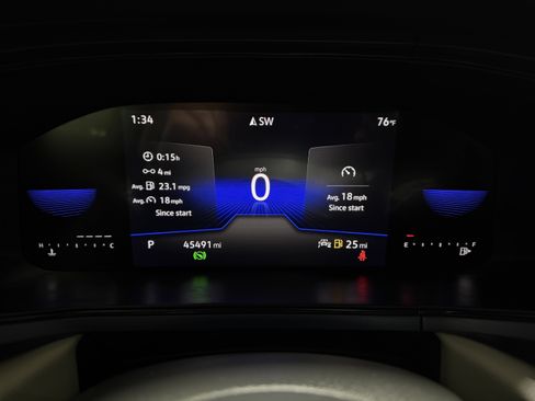Used 2023 Volkswagen Taos SE w/ Black Wheel Package FWD image 15