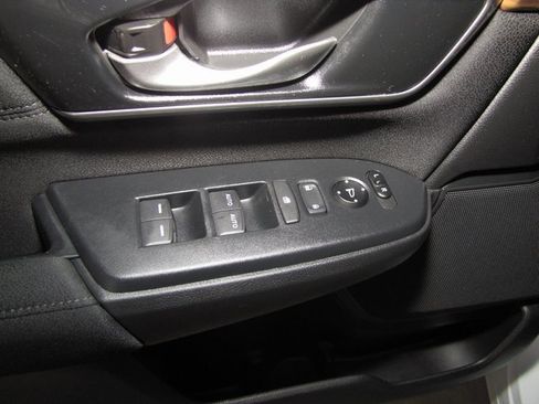 Certified 2022 Honda CR-V EX image 12