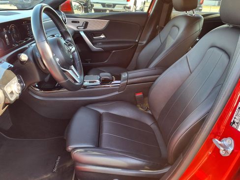 Used 2019 Mercedes-Benz A 220 image 12