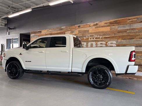 Used 2024 RAM 2500 Limited AWD/4WD image 21