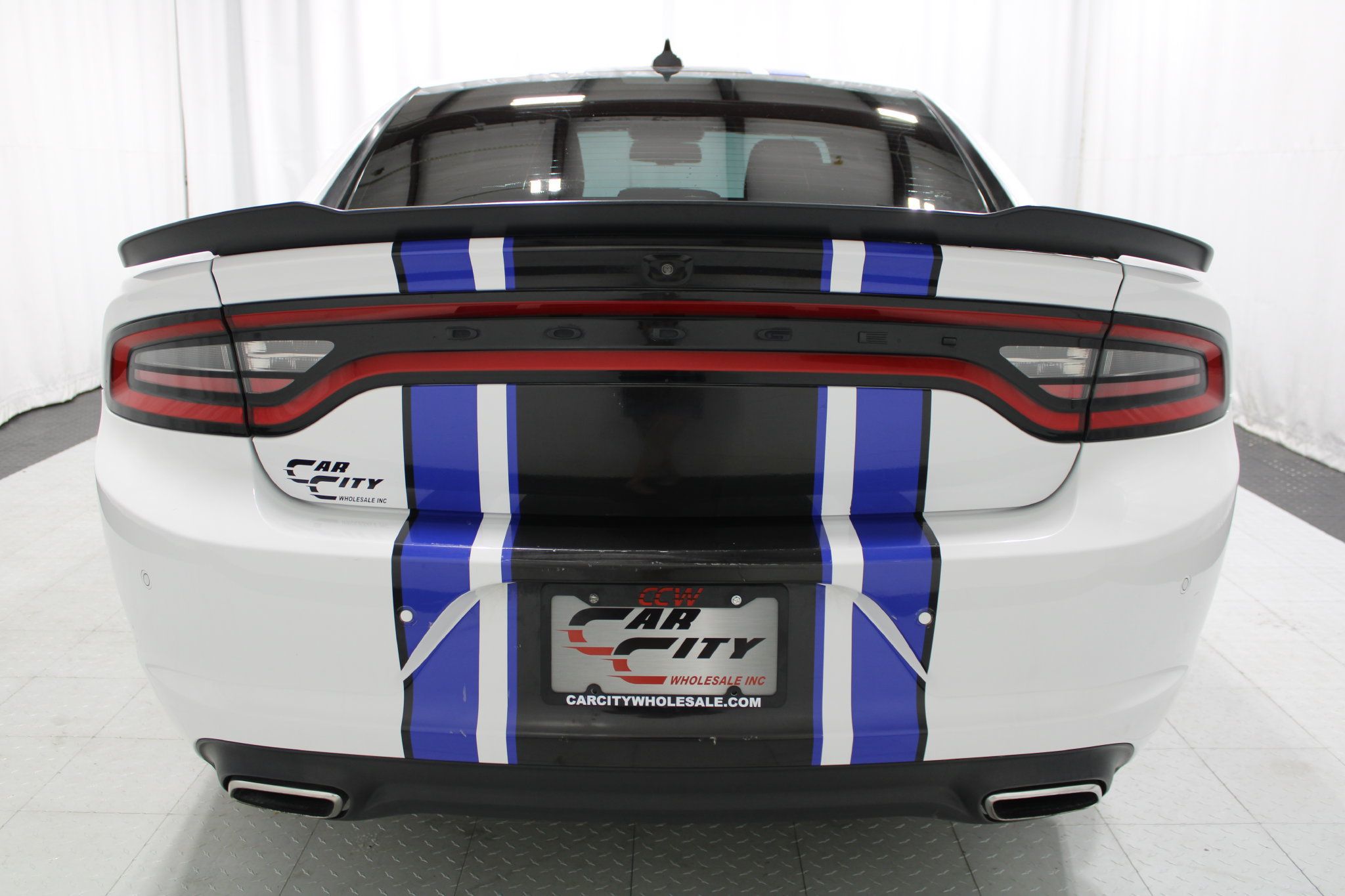 Used 2023 Dodge Charger SXT w/ Blacktop Package AWD/4WD image 7