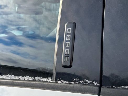 Used 2023 Ford F250 Lariat w/ Lariat Ultimate Package image 26