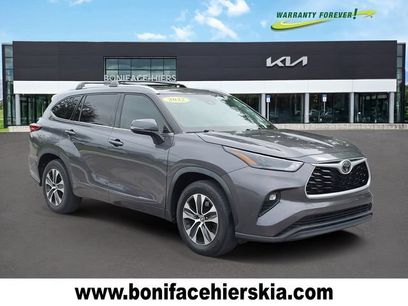 Used 2022 Toyota Highlander XLE