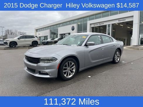 Used 2015 Dodge Charger SXT w/ Plus Group image 1