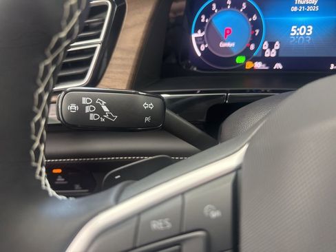 New 2026 Volkswagen Atlas SE image 17