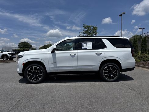 Used 2023 Chevrolet Tahoe RST w/ Luxury Package AWD/4WD image 7