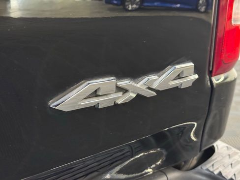 Used 2021 RAM 1500 Laramie image 8