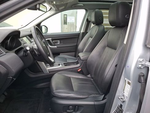 Used 2018 Land Rover Discovery Sport HSE image 9